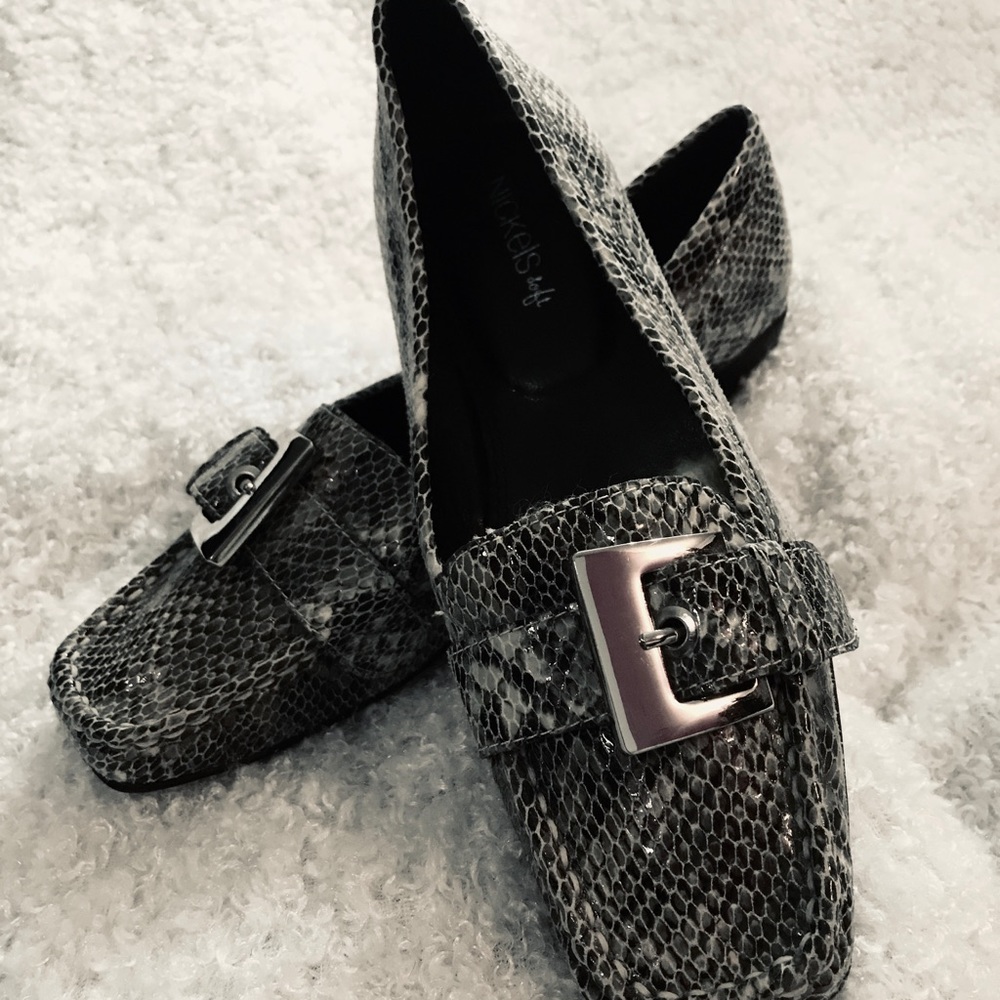 NICKELS Shoes - Picture 2 of 4